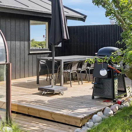 Renovated Sea View 50m To * Tjørneholm